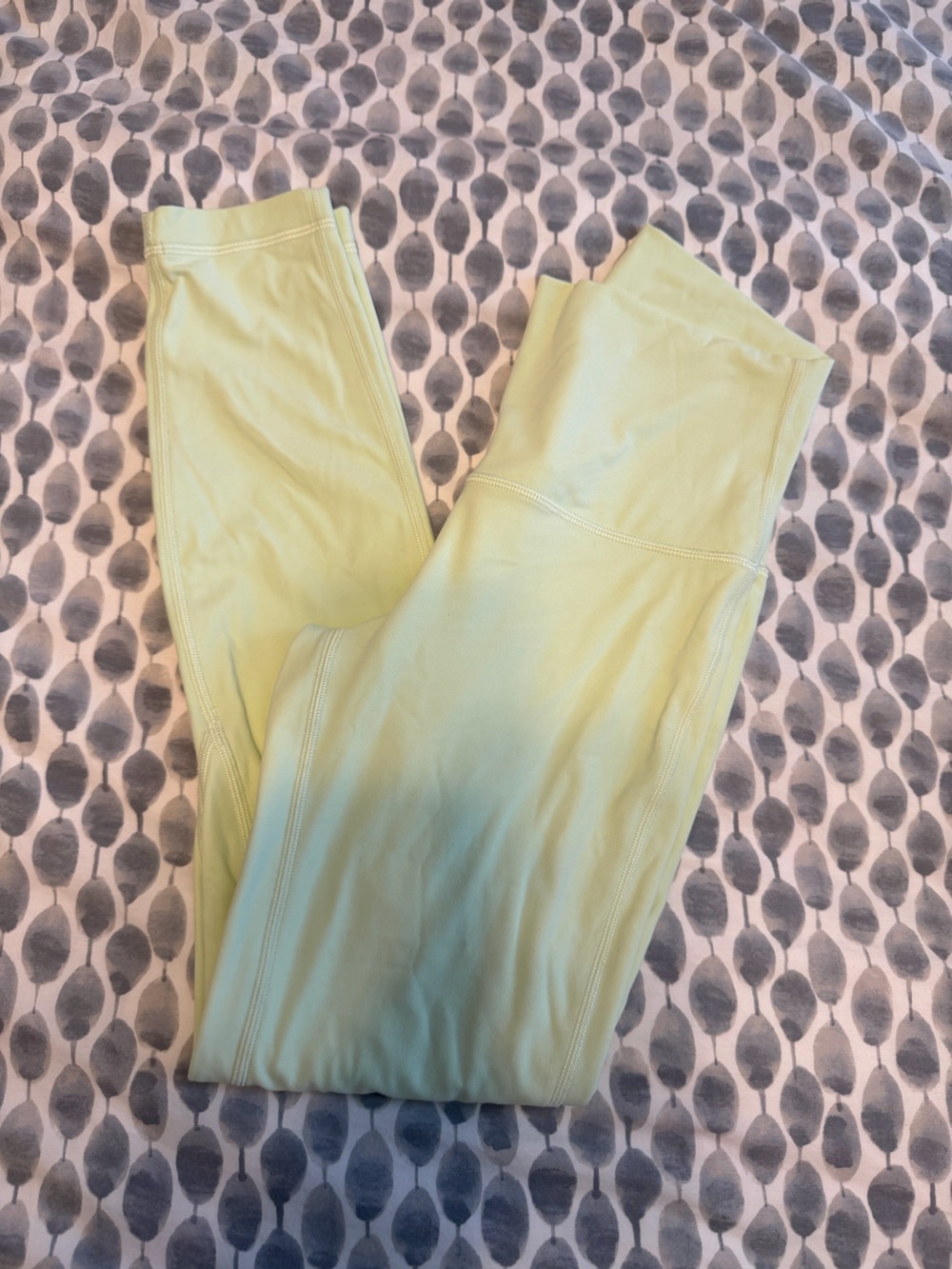 Lulu Light Lime Leggings